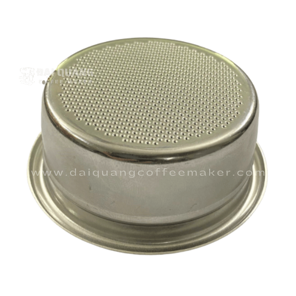 Cận cảnh các lỗ lọc của phin lọc đôi