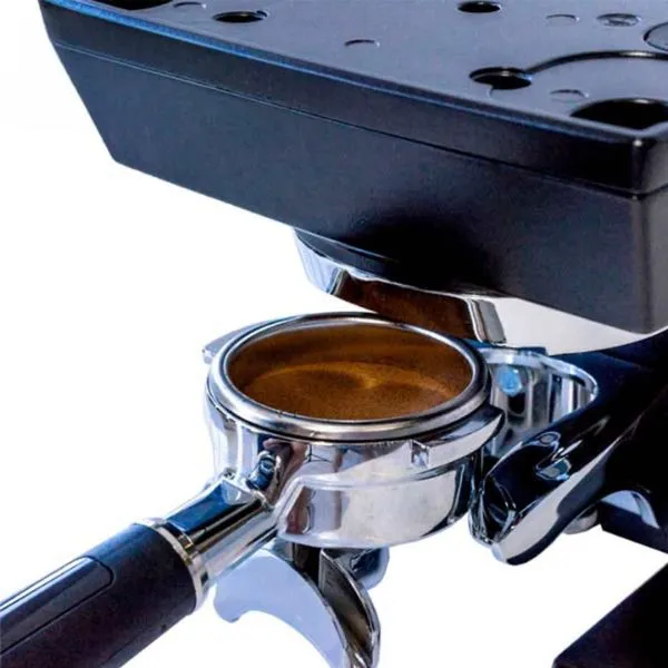 PUQPRESS M2 giúp loại bỏ sai số thủ công, mang lại ly espresso đồng nhất