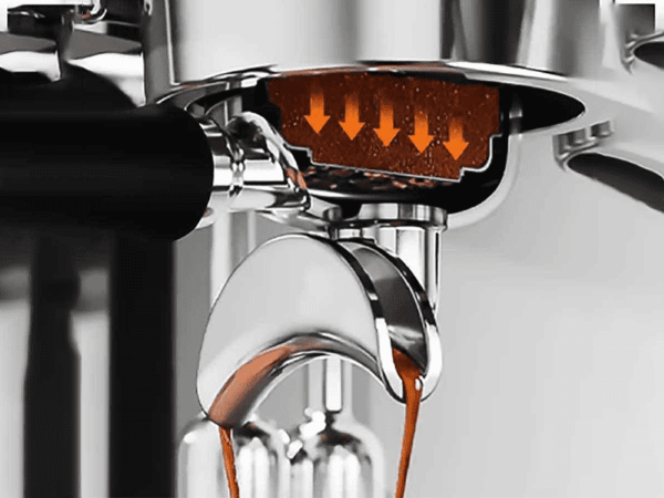 Chế độ chiết xuất thông minh giúp tránh tình trạng phá vỡ liên kết bột cà phê do áp suất đột ngột