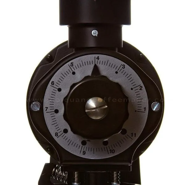 Núm vặn chỉnh độ mịn trực quan – Giúp kiểm soát quá trình xay chính xác trên Mahlkonig EK43