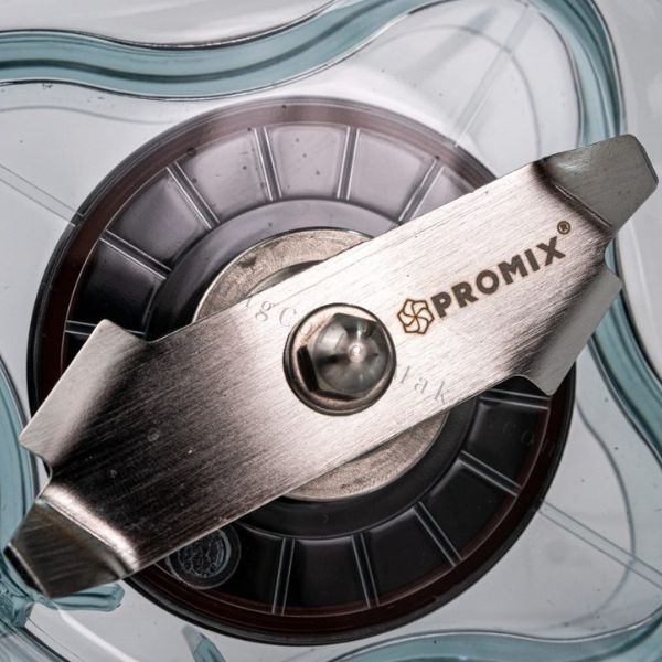 Điểm nổi bật của máy xay Promix PM-919B chính là lưỡi dao siêu sắc bén được thiết kế đặc biệt với độ vát tối ưu