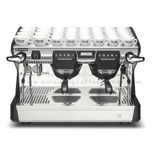 Rancilio Classe 7 USB với thiết kế sáng trọng, đậm chất chuyên nghiệp