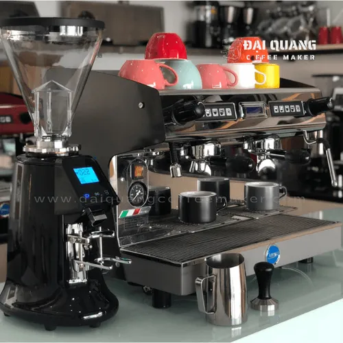 Máy Pha Cà Phê Carimali Pratica 2 Groups – Phiên Bản LCD & Pre-Infusion Chuyên Nghiệp