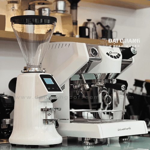 Máy Pha Cà Phê CORRIMA CRM 3149 – Sức Mạnh Dual Boiler & Công Nghệ Cấp Nước Linh Hoạt