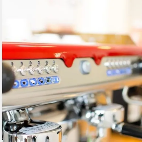 Máy pha cà phê BFC Delux 2G/11/EL - Sự lựa chọn hoàn hảo cho quán cà phê chuyên nghiệp