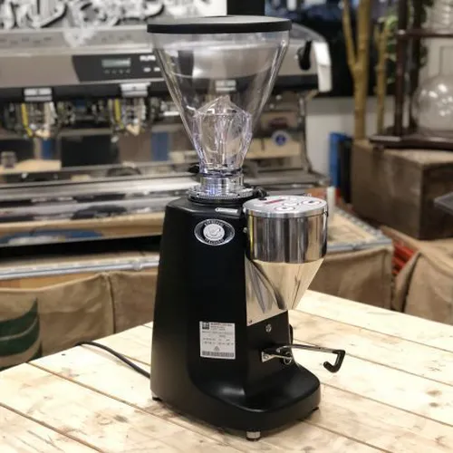 Máy xay cà phê Mazzer Super Jolly Electronic - Hiệu suất và chất lượng hàng đầu.