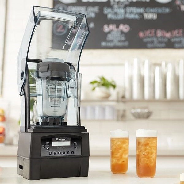 Máy xay vitamix quiet one sở hữu động cơ mạnh mẽ lên tới 3 ngựa cùng với chương trình xay đa dạng