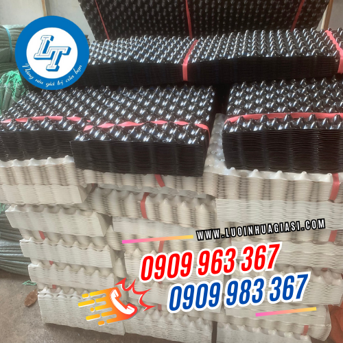 GIÁ SỈ TẤM NHỰA BÓ BẦU CÂY THEO KÍCH THƯỚC bầu ươm cây thông minh