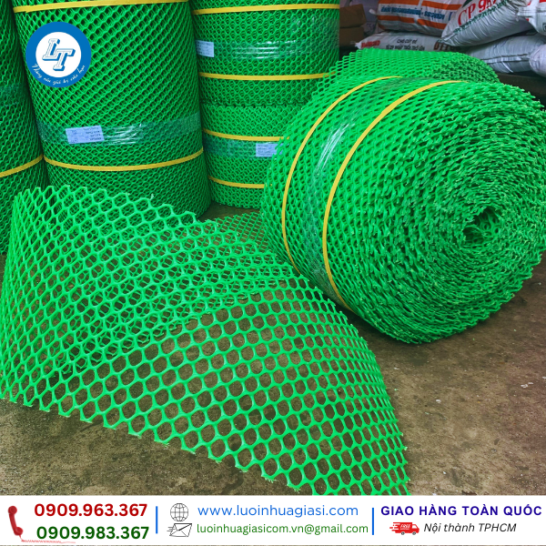 LƯỚI NHỰA MẮT CÁO 30 CM lưới nhựa mắt màu xanh