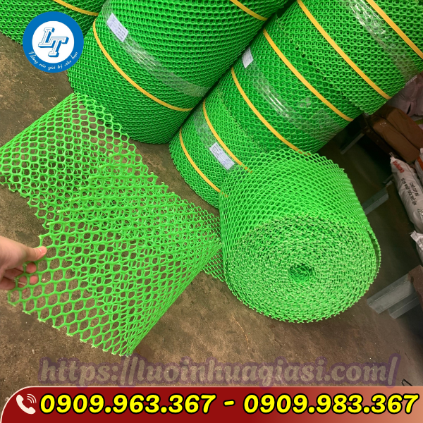 Ở ĐÂU CÓ BÁN LƯỚI NHỰA MẮT CÁO LỖ TO 3CM GIÁ TỐT lưới nhựa mắt cáo màu xanh