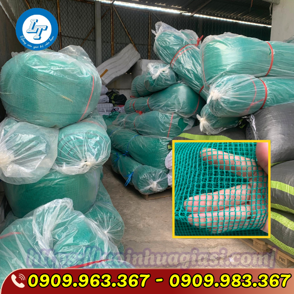 LƯỚI NHỰA LÀM HÀNG RÀO LOẠI NÀO GIÁ RẺ NHẤT? lưới cọ xanh