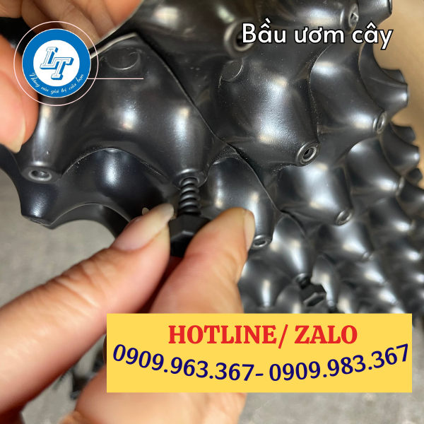 GIÁ SỈ TẤM NHỰA BÓ BẦU CÂY THEO KÍCH THƯỚC bầu ươm cây v6