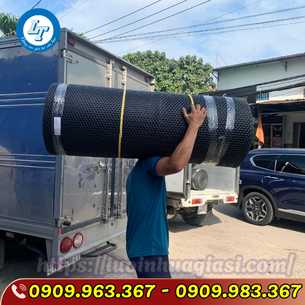 BÁN LƯỚI MẮT CÁO NHỰA ĐEN GIÁ RẺ TẠI TPHCM lưới nhựa mắt cáo màu đen