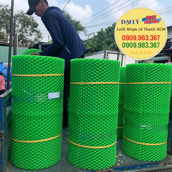 Lưới mắt cáo nhựa giá bao nhiêu 1 cuộn? lưới nhựa mắt cáo xanh lá