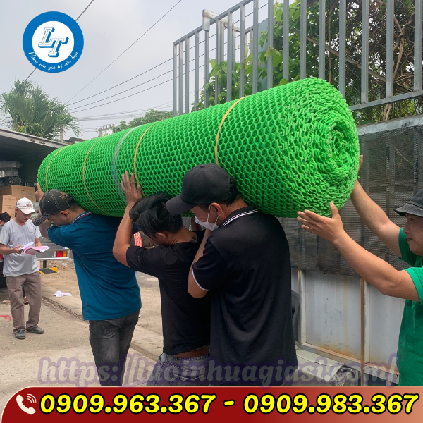 LƯỚI NHỰA PVC GIÁ SỈ TẠI KHO TÂN VĨNH LỘC lưới nhựa mắt cáo màu xanh