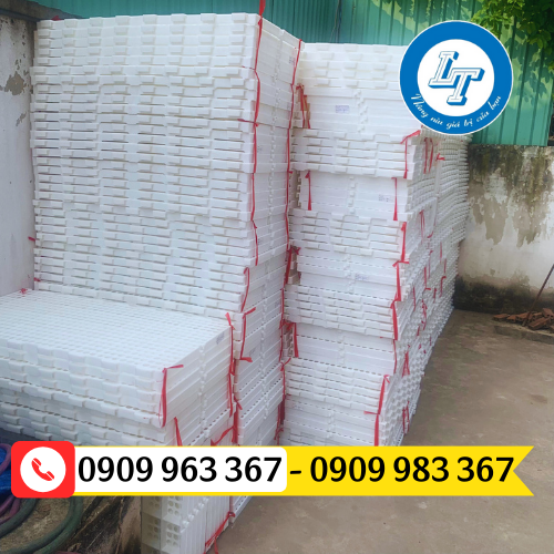 SỈ RẺ TẤM SÀN NHỰA LÓT CHUỒNG NUÔI GIA CẦM HCM tấm sàn nhựa lót chuồng chăn nuôi 50x100