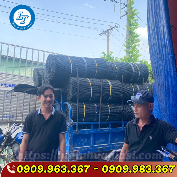 LƯỚI NHỰA MẮT CÁO KHỔ 2M NHIỀU MÀU GIÁ RẺ LƯỚI NHỰA MẮT CÁO MÀU ĐEN