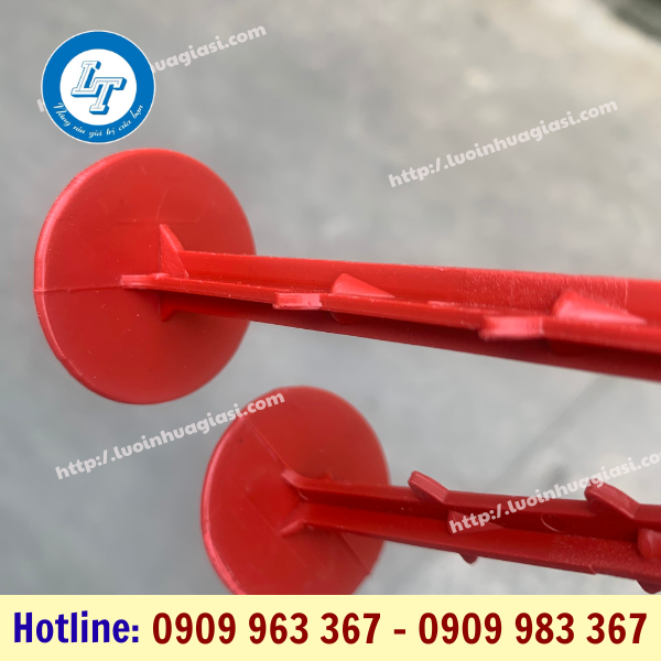 Mua đinh nhựa ghim màng phủ nông nghiệp ở đâu giá rẻ đinh nhựa ghim màng phủ đỏ