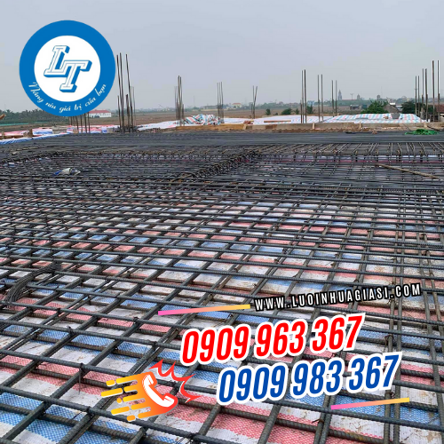 PHÂN PHỐI BẠT NHỰA SỌC KẺ 3 MÀU GIÁ TỐT bạt lót sàn đổ bê tông