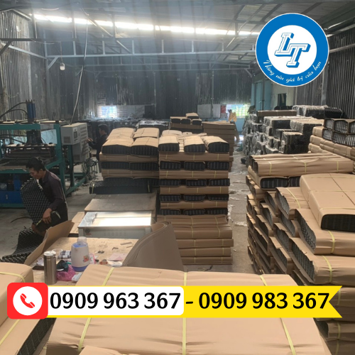 TẤM NHỰA LÀM BỒN CÂY GIÁ SỈ RẺ bầu ươm cây