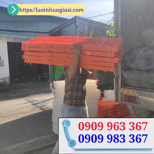 Nơi bán tấm nhựa lót sàn chăn nuôi giá rẻ loại 1 tấm nhựa lót sàn màu cam 40x110