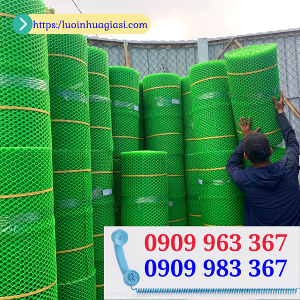 Mua lưới nhựa dẻo làm hàng rào ở đâu giá rẻ? lưới nhựa mắt cáo màu xanh