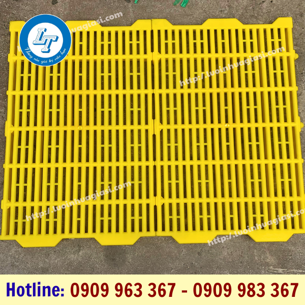 Bán giá rẻ tấm nhựa lót sàn màu vàng cao cấp loại 1 tấm nhựa lót sàn chăn nuôi