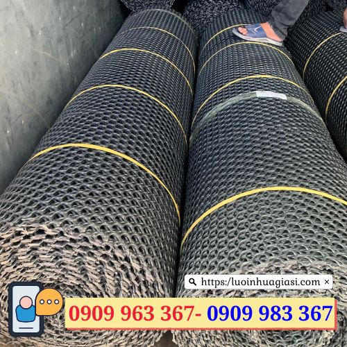 Nơi bán lưới nhựa cứng mắt cáo rào vườn giá rẻ lưới nhựa mắt cáo đen khổ 2m
