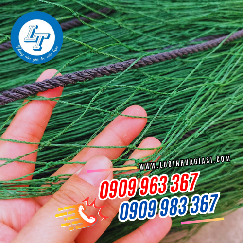 LƯỚI GÀ LUỒN DÂY SẴN lưới gà luồn dây màu xanh