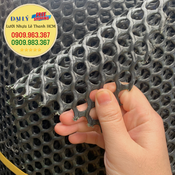 Lưới rào vườn nhựa dẻo ở đâu có bán? lưới nhựa mắt cáo màu đen