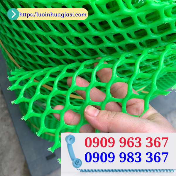 Mua lưới nhựa dẻo làm hàng rào ở đâu giá rẻ? lưới nhựa mắt cáo màu xanh