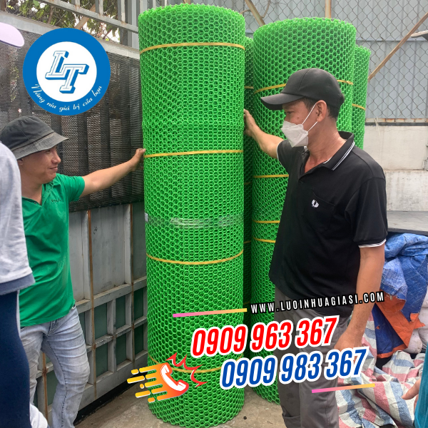 lưới nhựa mắt cáo màu xanh khổ 2m lưới nhựa mắt cáo màu xanh khổ 2m