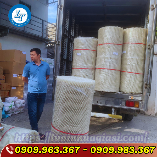 TÌM MUA LƯỚI NHỰA MẮT CÁO LỖ NHỎ 2 LY GIÁ RẺ TÌM MUA LƯỚI NHỰA MẮT CÁO LỖ NHỎ 2 LY GIÁ RẺ