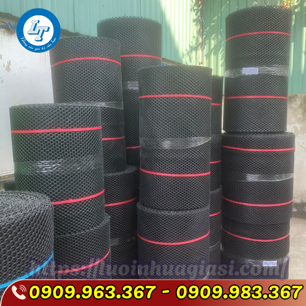 BÁN LƯỚI MẮT CÁO NHỰA ĐEN GIÁ RẺ TẠI TPHCM lưới nhựa mắt cáo màu đen