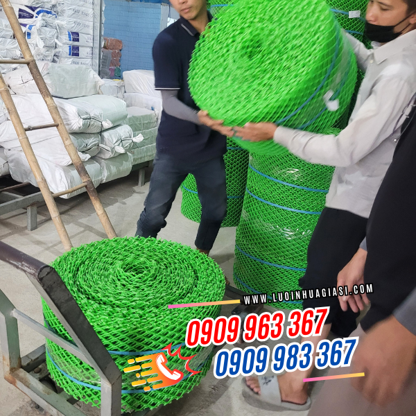 LƯỚI RÀO NHỰA DẺO GIÁ SỈ RẺ lưới nhựa mắt cáo màu xanh khổ 30 cm