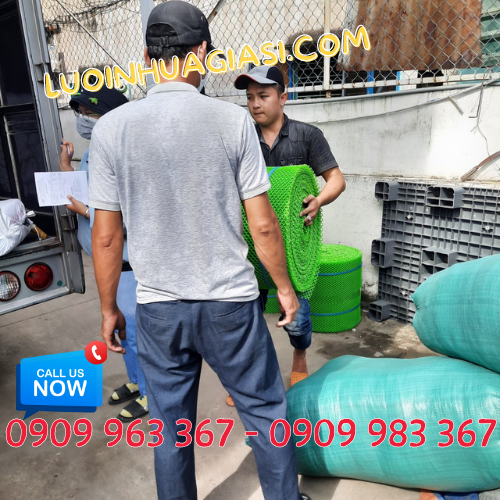 Lưới nhựa mắt nhỏ làm chuồng gà giá rẻ giao hàng lưới nhựa mắt cáo khổ 0.5 m cho khách