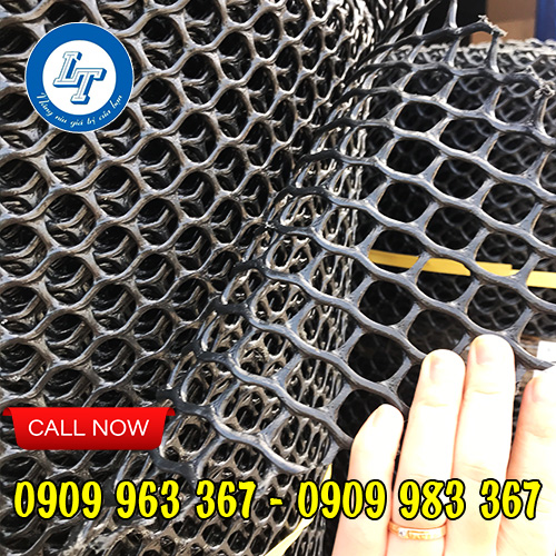 Lưới nhựa cứng rào vườn ngăn gà vịt giá rẻ nhất lưới nhựa mắt cáo màu đen lỗ lưới 3cm