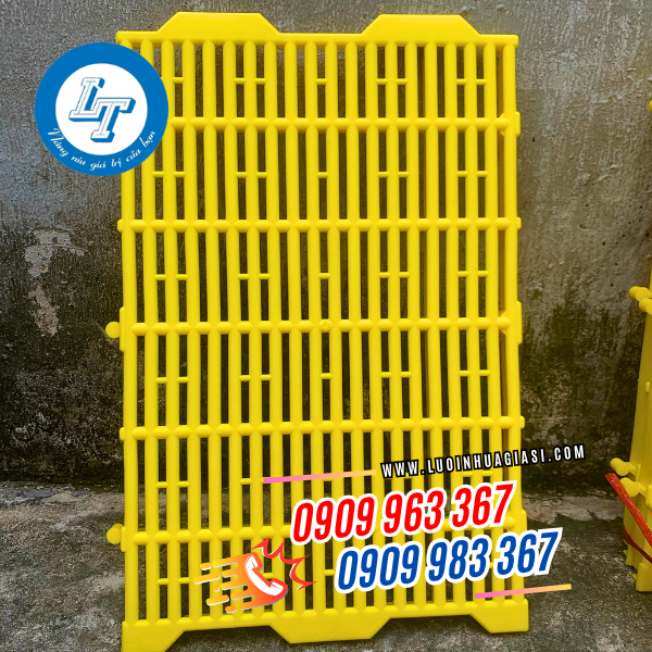 SÀN NHỰA NGUYÊN SINH NUÔI DÊ BỀN BỈ GIÁ TẠI NHÀ MÁY SÀN NHỰA NGUYÊN SINH NUÔI DÊ BỀN BỈ GIÁ TẠI NHÀ MÁY