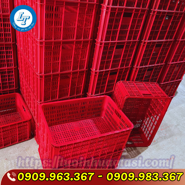 CUNG CẤP SÓNG NHỰA CÓ NẮP ĐẬY GIÁ RẺ TPHCM sóng nhựa đỏ