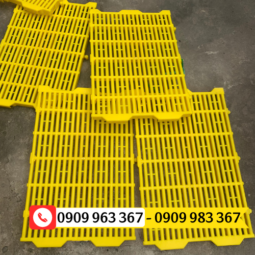 Bán sỉ tấm nhựa lót sàn chuồng trại chăn nuôi tấm sàn nhựa lót chuồng 40x60cm