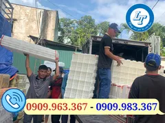 Bán tấm nhựa lót sàn chuồng chó giá rẻ