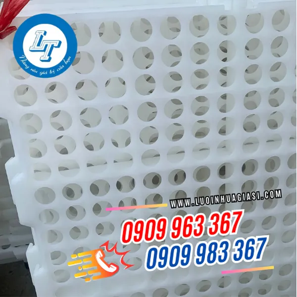 TẤM NHỰA LÓT SÀN CHĂN NUÔI 50X100