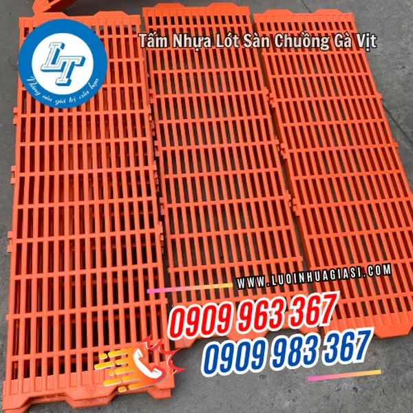 TẤM NHỰA LÓT SÀN CHĂN NUÔI 40X110