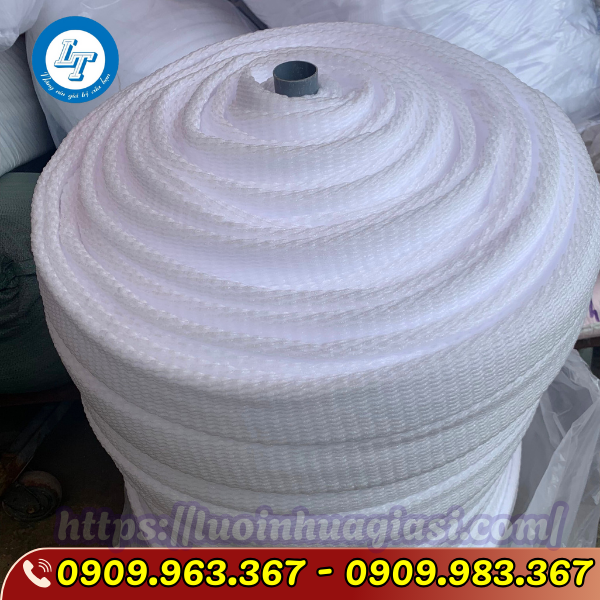 XỐP LƯỚI BAO TRÁI NGUYÊN CUỘN 5KG ĐỦ MÀU GIÁ SỈ xốp lưới nguyên cuộn