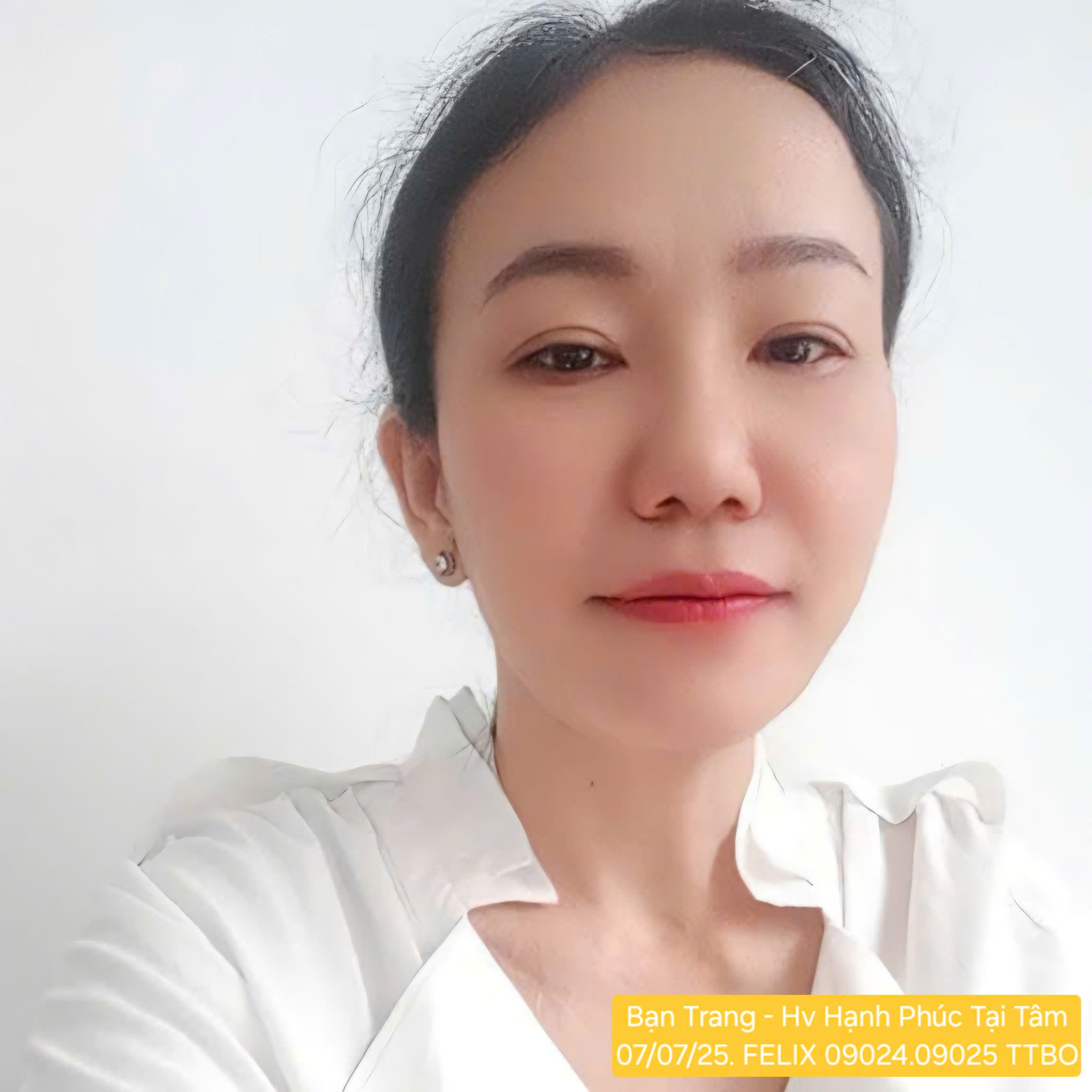 Mrs. TRANG EM - K. Hạnh Phúc Tại Tâm