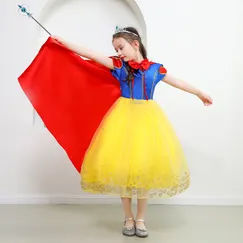 Váy công chúa Bạch Tuyết kèm choàng màu đỏ siêu xinh mẫu mới 2024