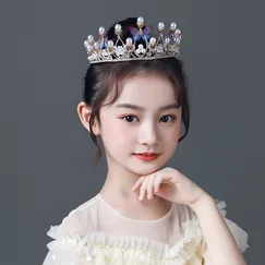 Vương miện ngọc trai cánh bướm công chúa cho bé gái dễ thương
