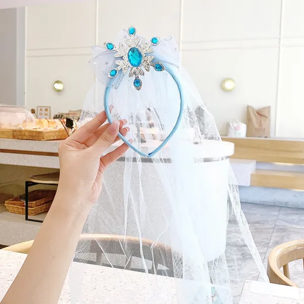 Cài tóc công chúa Elsa cho bé gái xinh xắn dễ thương