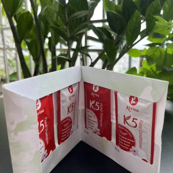 COMBO QUÀ TẶNG DẦU GỘI XẢ PHỤC HỒI HƯ TỔN KERINA