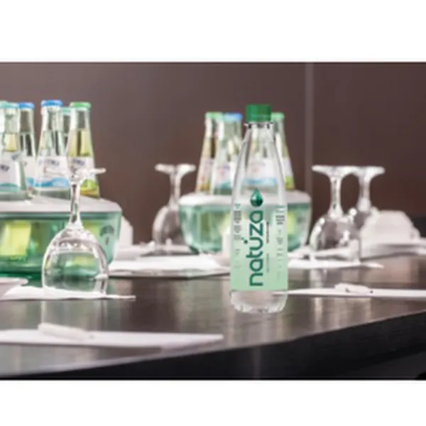 Nước đóng chai ion kiềm tự nhiên Natuza pH 7,5